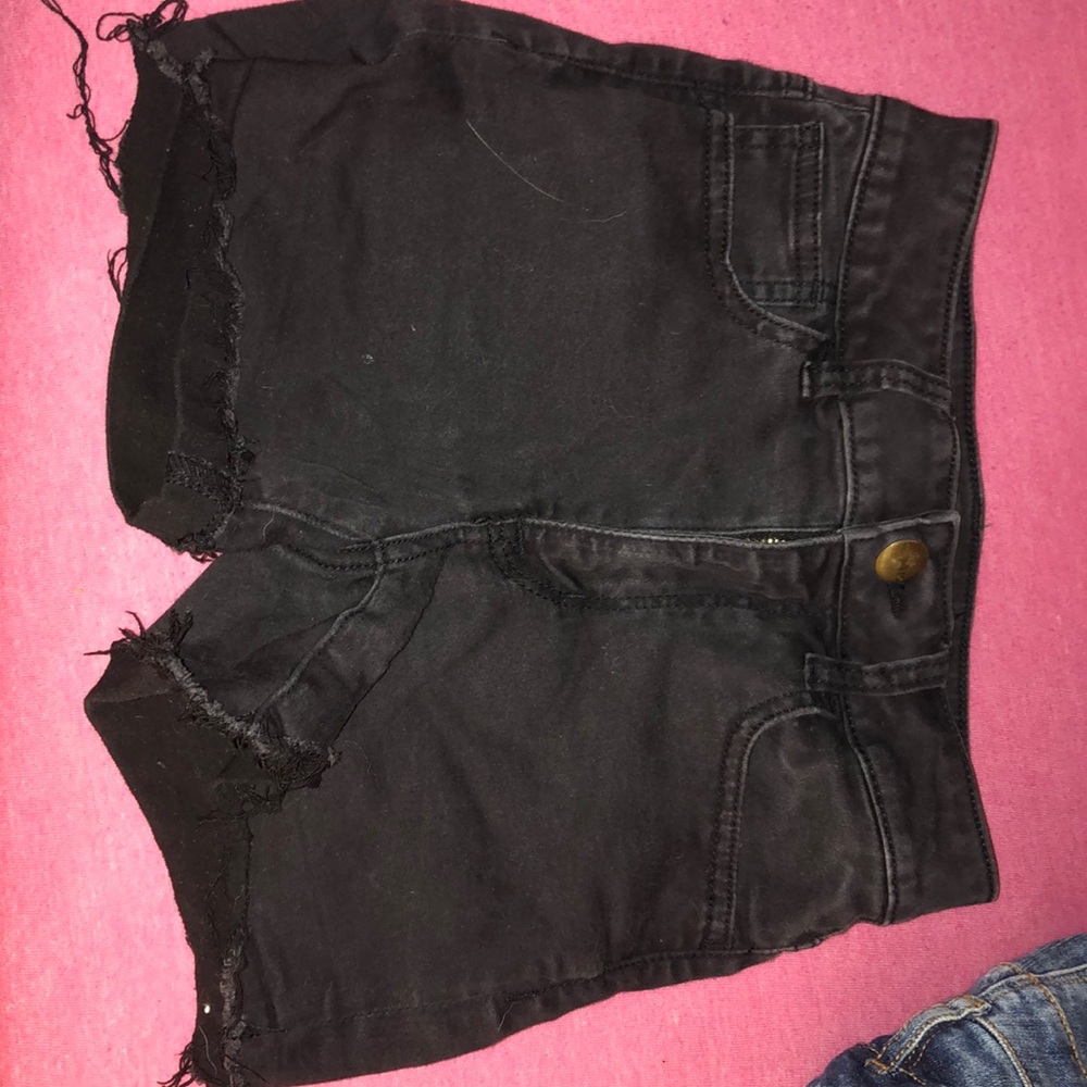 Black American Eagle jean shorts